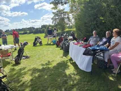 Golf-Flohmarkt   10.08.2025